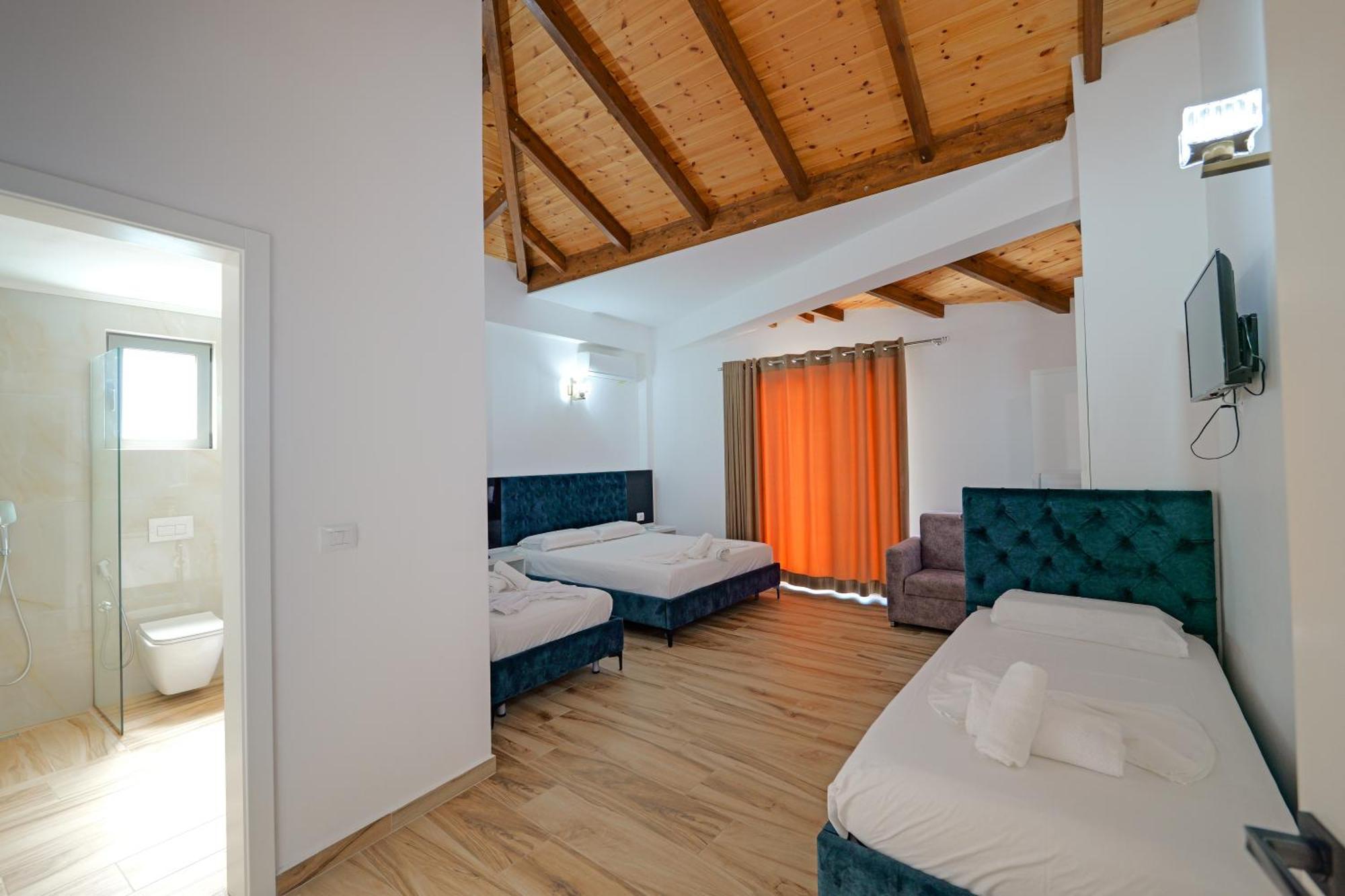 Hotel Take Borsh Exterior foto